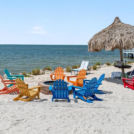 Bay Views From Your Balcony Beach Resort Tampa Exterior photo